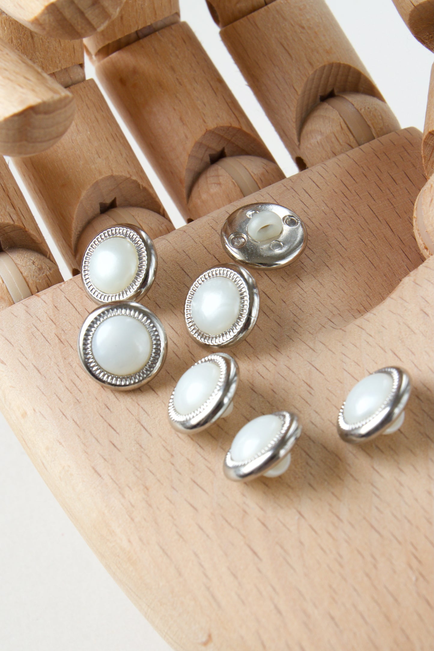 Boutons vintage ronds 12mm - Argenté / écru