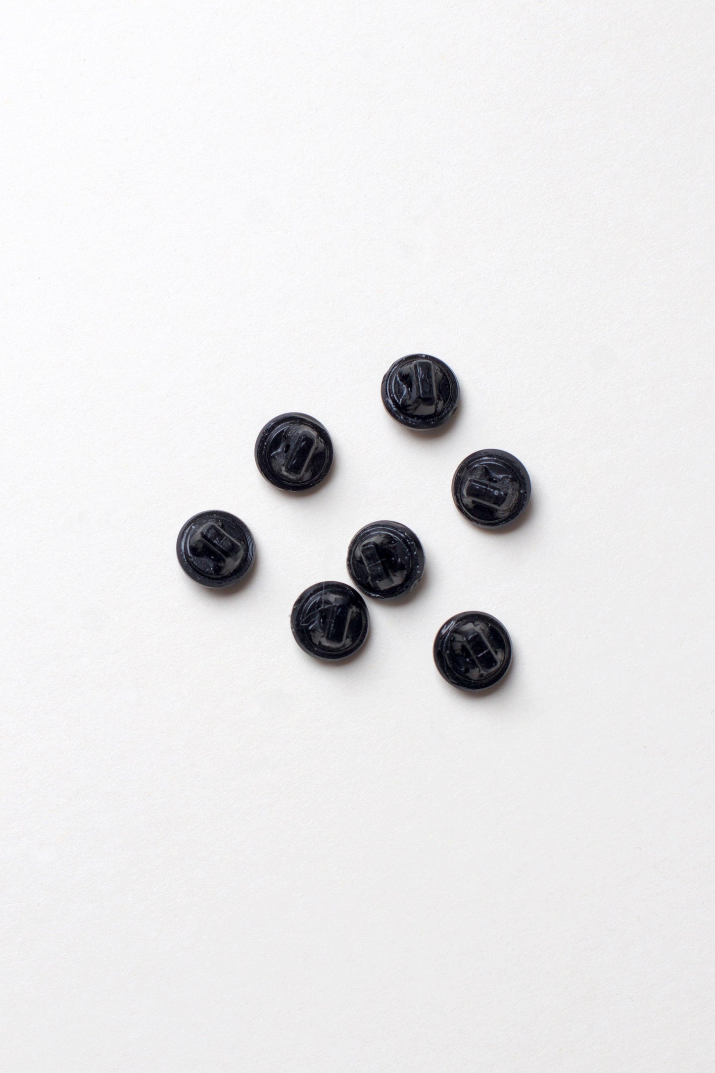 Lot de 7 boutons Ø 9mm - Verre noir