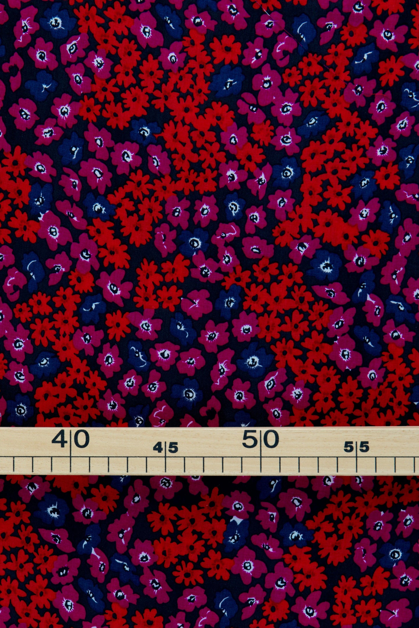 Popeline de viscose - Imprimée fleurs rouges