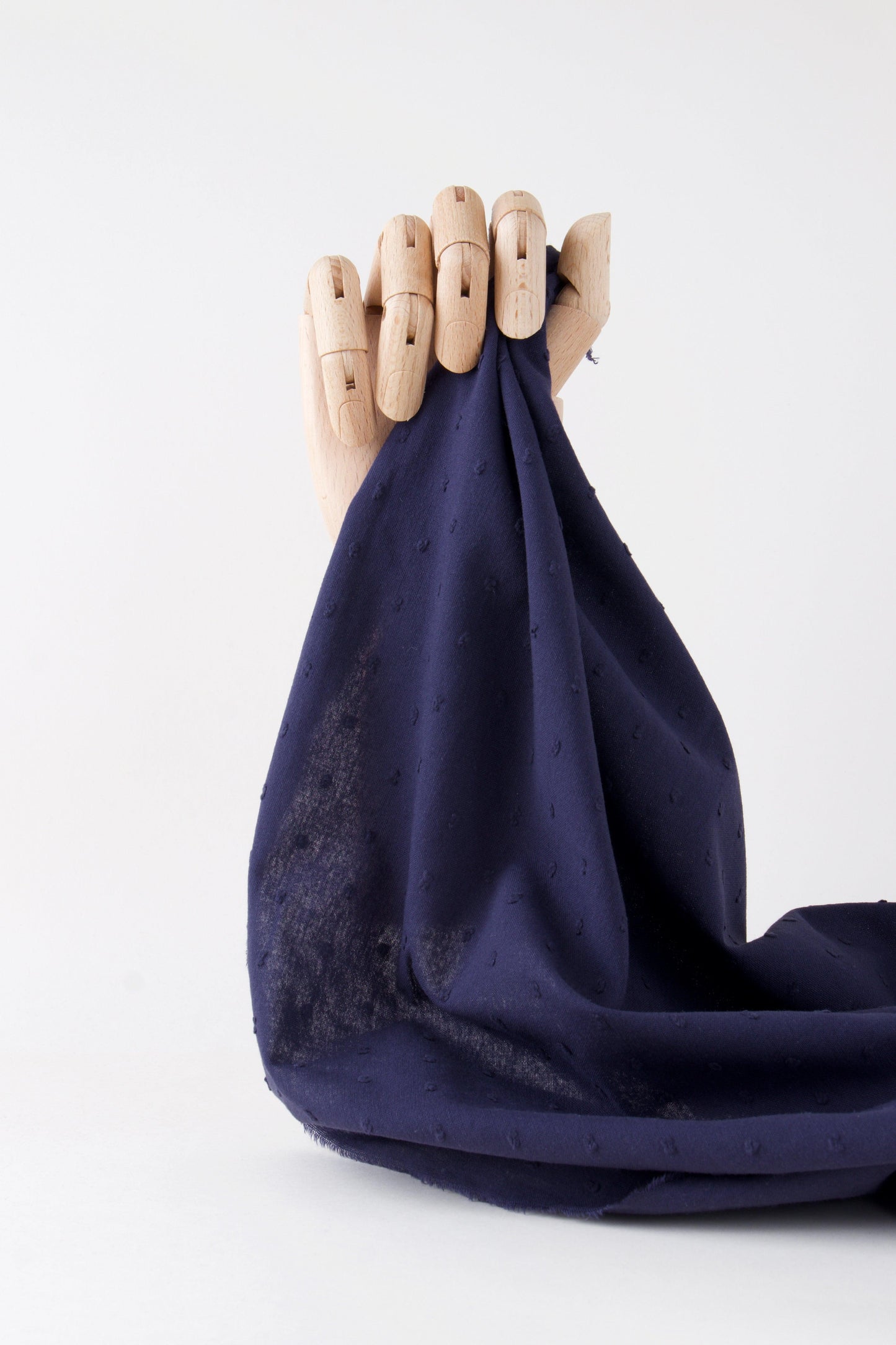 Plumetis de coton - Bleu nuit / Coupon 155 x 142 cm