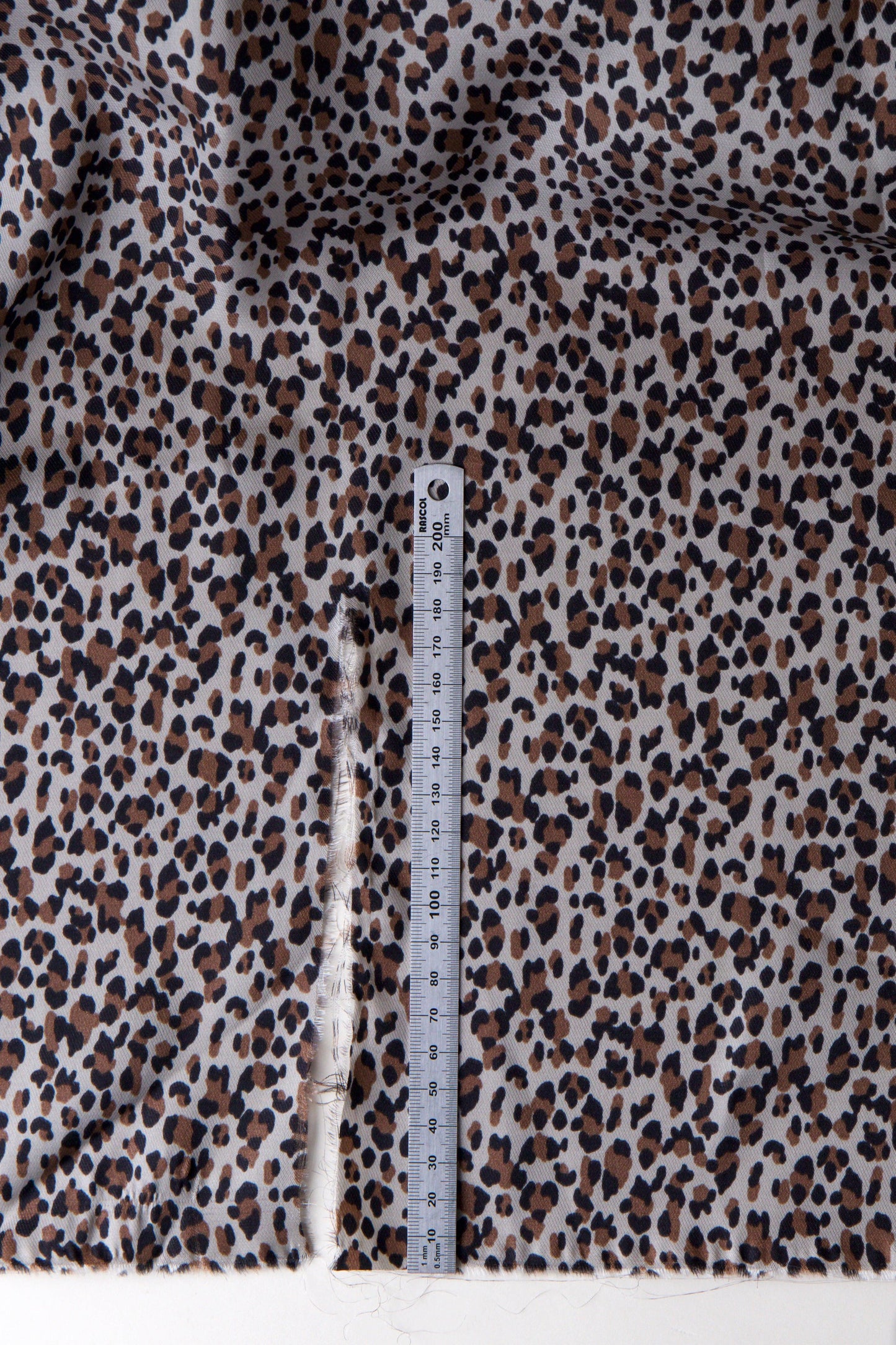 Twill de viscose/soie - Léopard / Coupon 160 x 137 cm