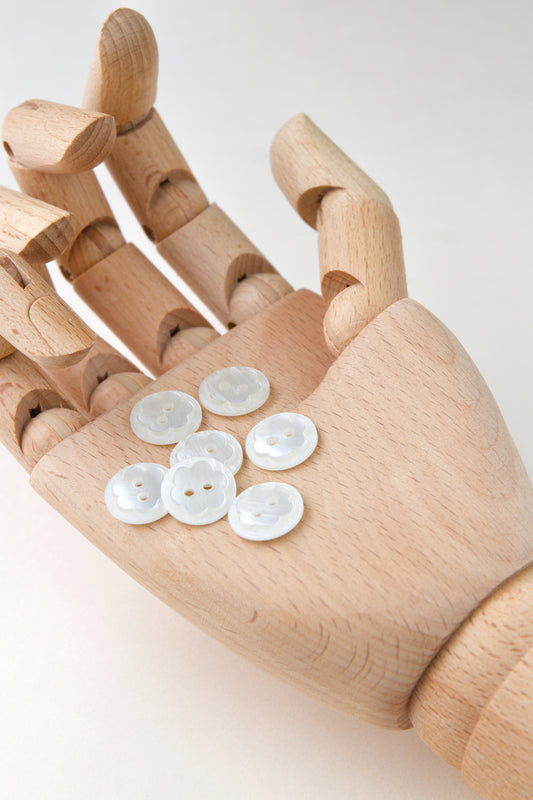 Boutons vintage Fleur 15 mm - Écru