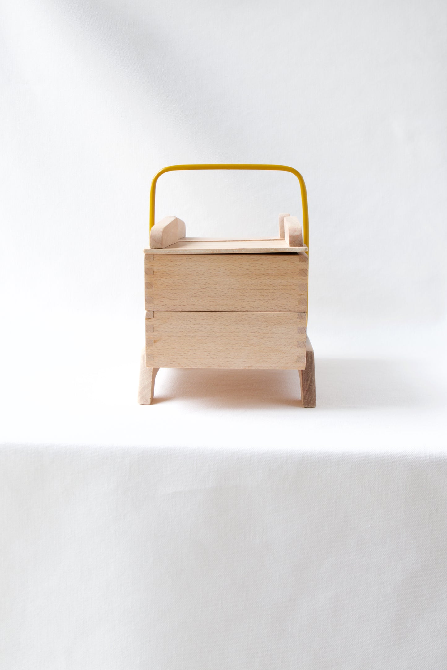 Travailleuse vintage - Jaune S