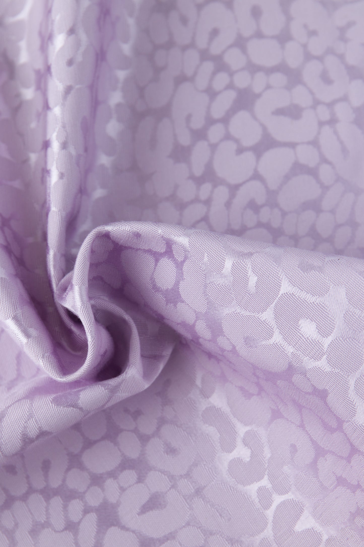 Jacquard de viscose - Léopard lilas