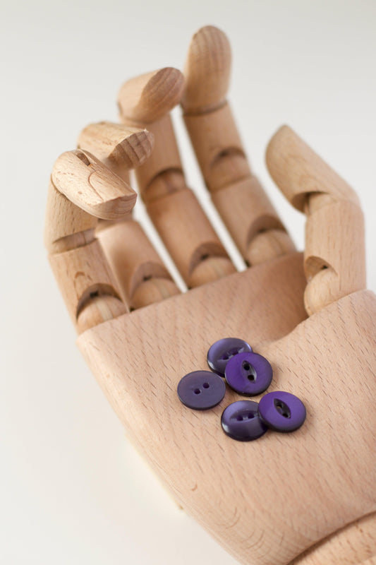 Boutons ronds vintages, en plastique ,iris, violet, majestic purple atelier brunette, 2 trous,  diamètre 14mm, muremure mercerie