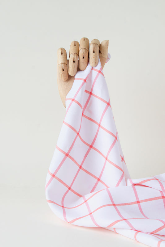 tissu au mètre en lin et coton blanc à carreaux rose et corail. pour couture vêtements femme, homme, enfant 